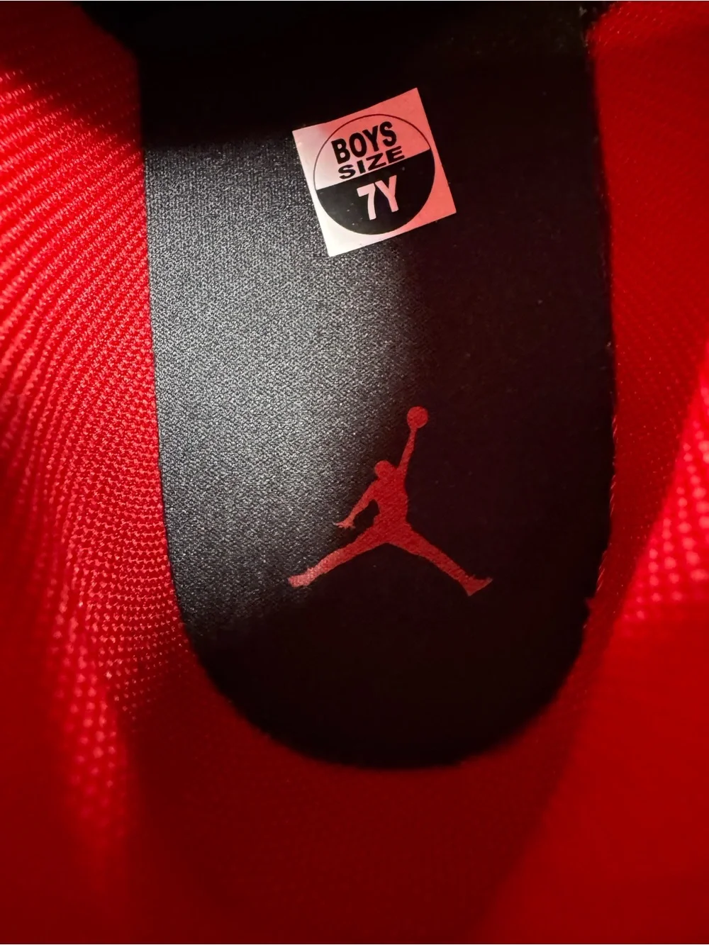 Nike Air Jordan 1 Mid Black Varsity Red GS DQ8423-067 7Y Women Size 8.5 No Box